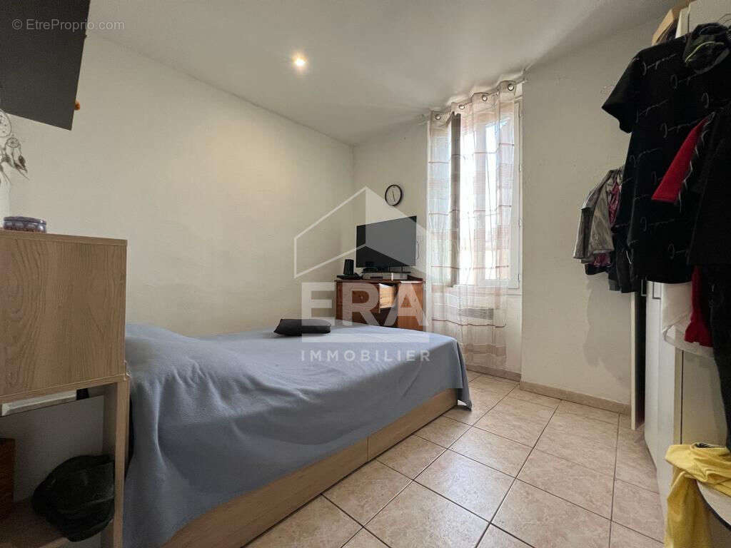 Appartement à MARSEILLE-11E