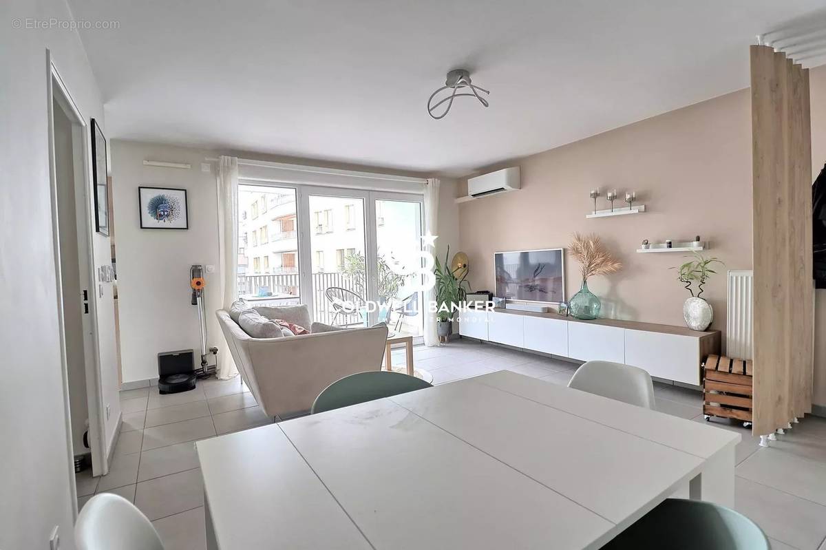 Appartement à LYON-9E