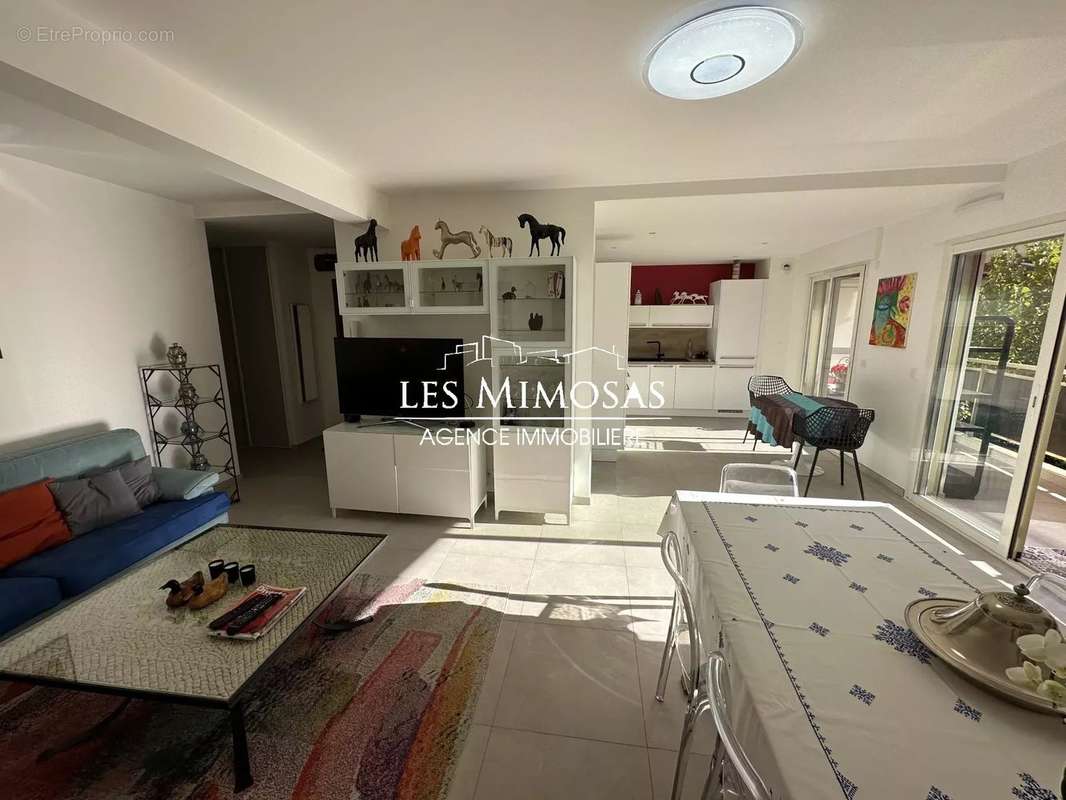 Appartement à SAINT-RAPHAEL