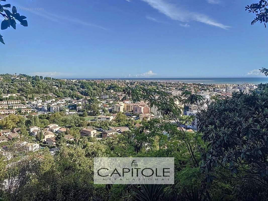 Appartement à CAGNES-SUR-MER