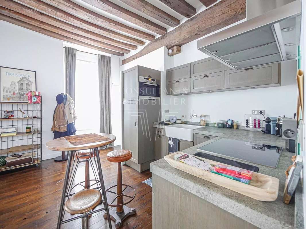 Appartement à PARIS-6E