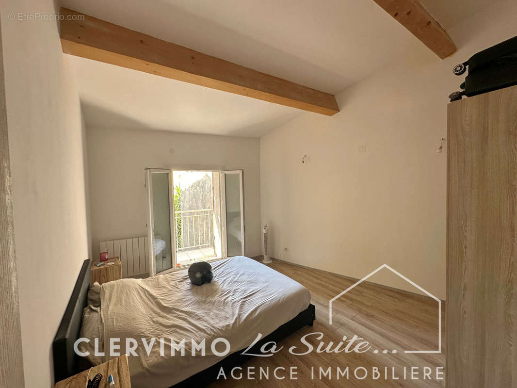 Appartement à MARSEILLE-11E