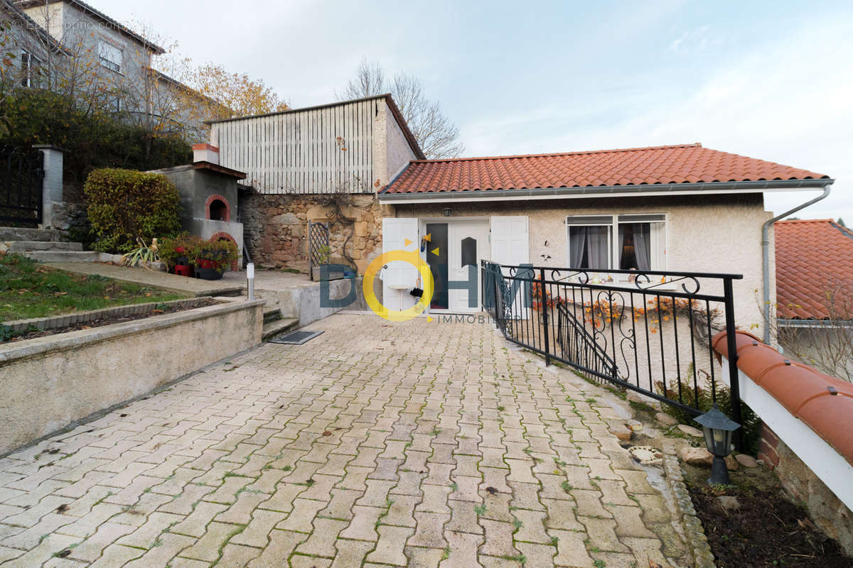 Maison à AUREC-SUR-LOIRE