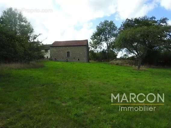 Maison à CHAMPAGNAT