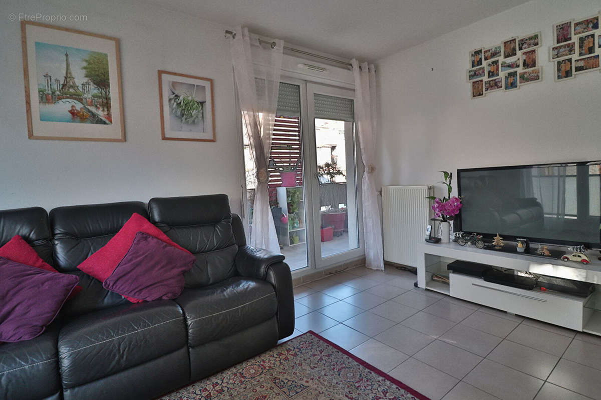 Appartement à MARSEILLE-15E