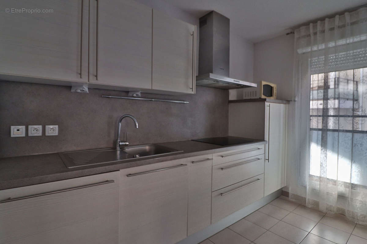 Appartement à MARSEILLE-15E