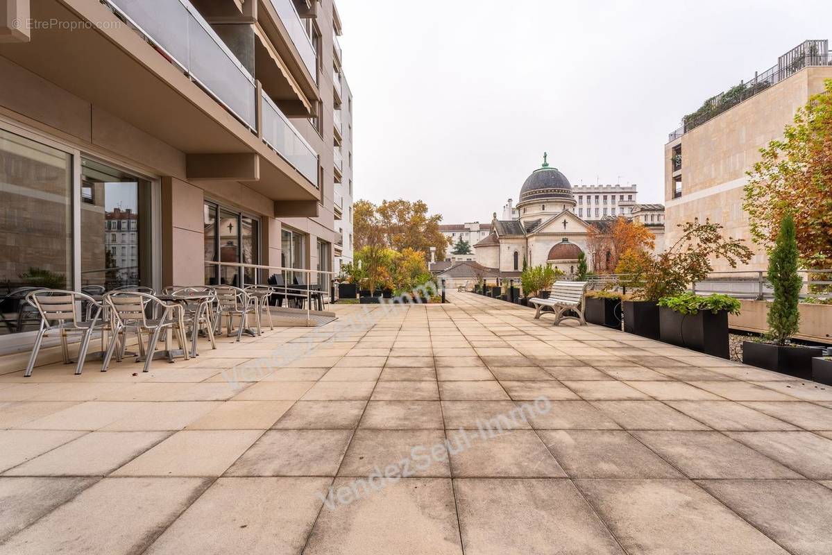 Appartement à LYON-6E