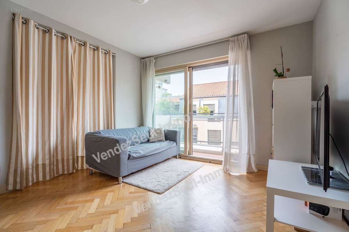 Appartement à LYON-6E