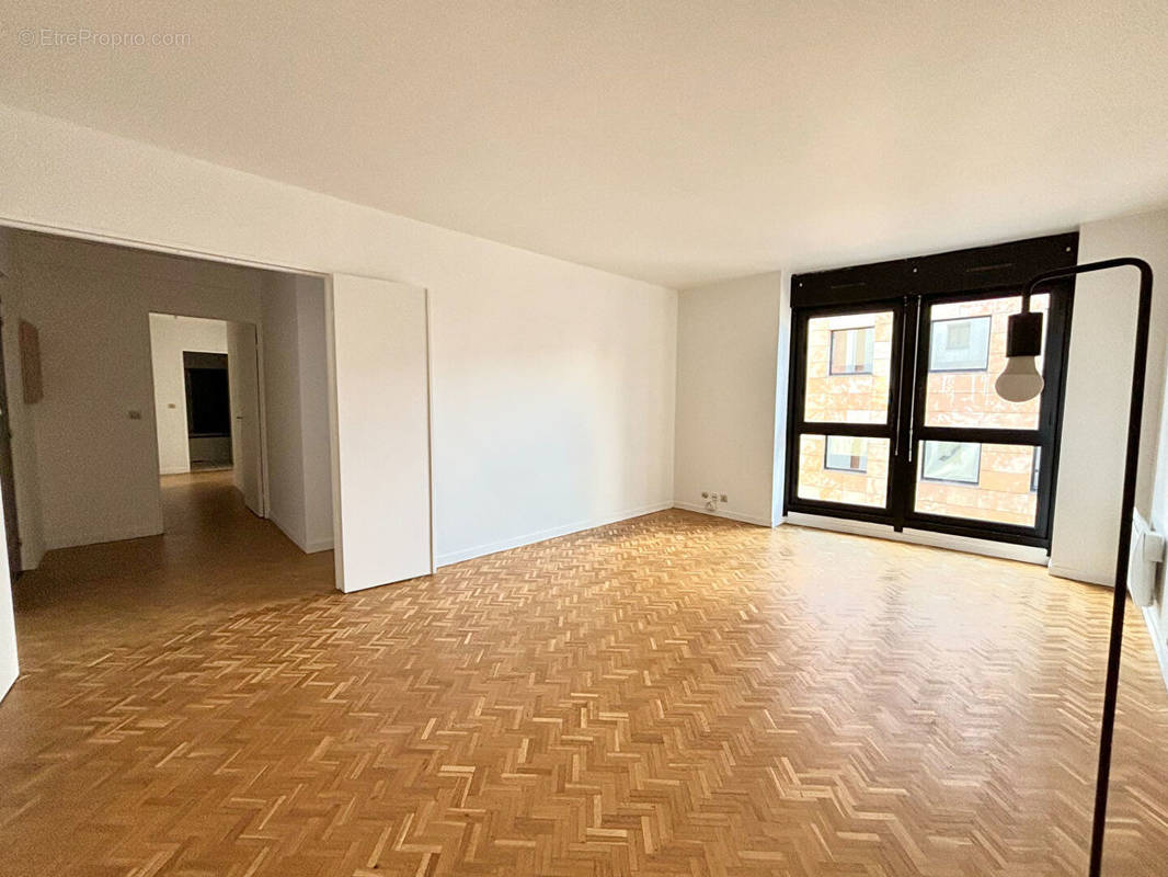 Appartement à PARIS-12E