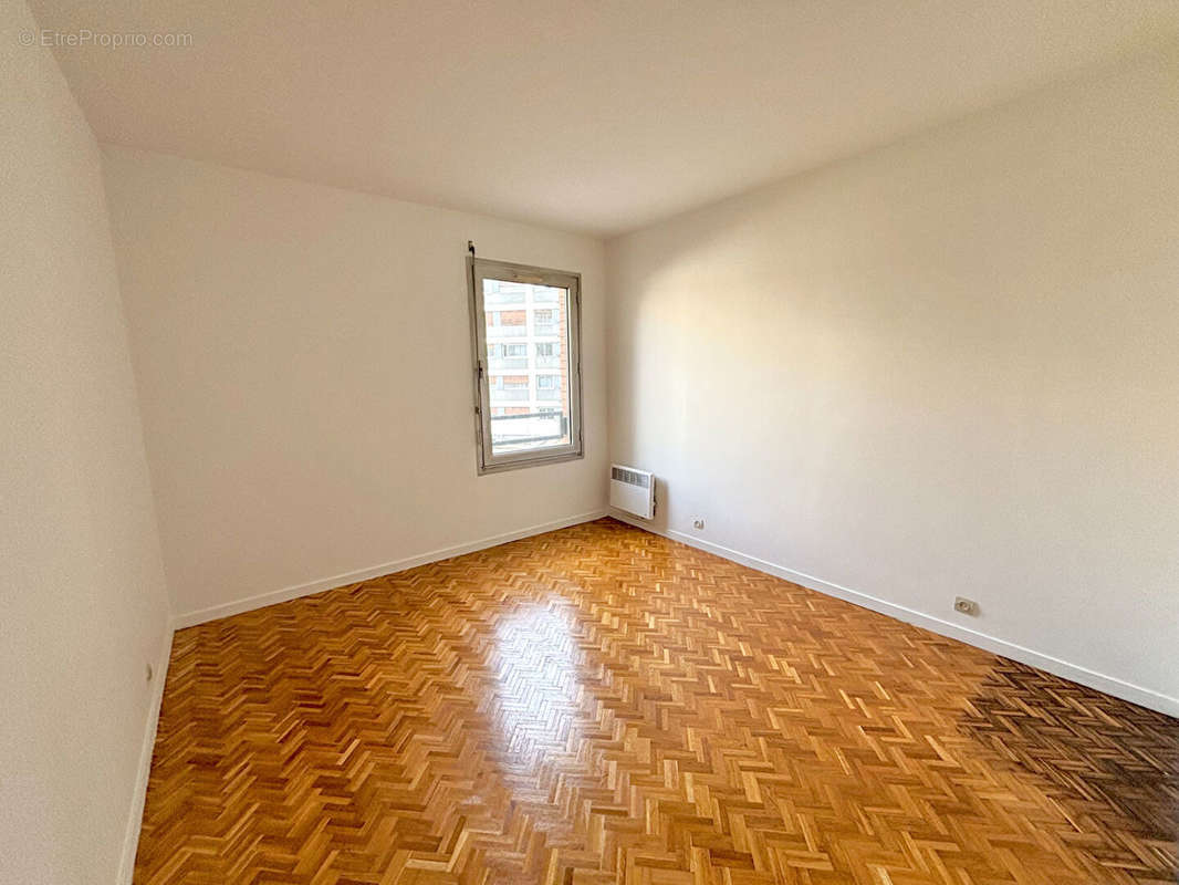 Appartement à PARIS-20E