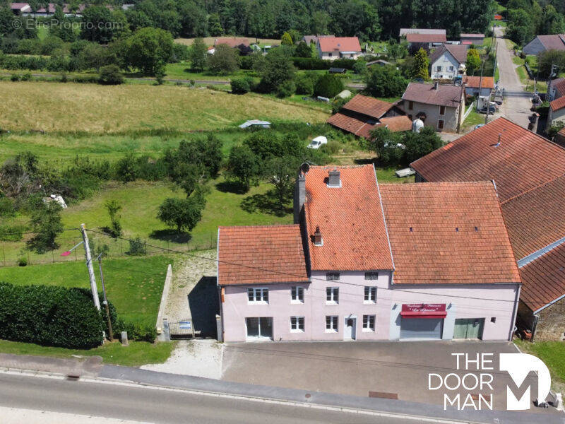 Maison à HUMES-JORQUENAY