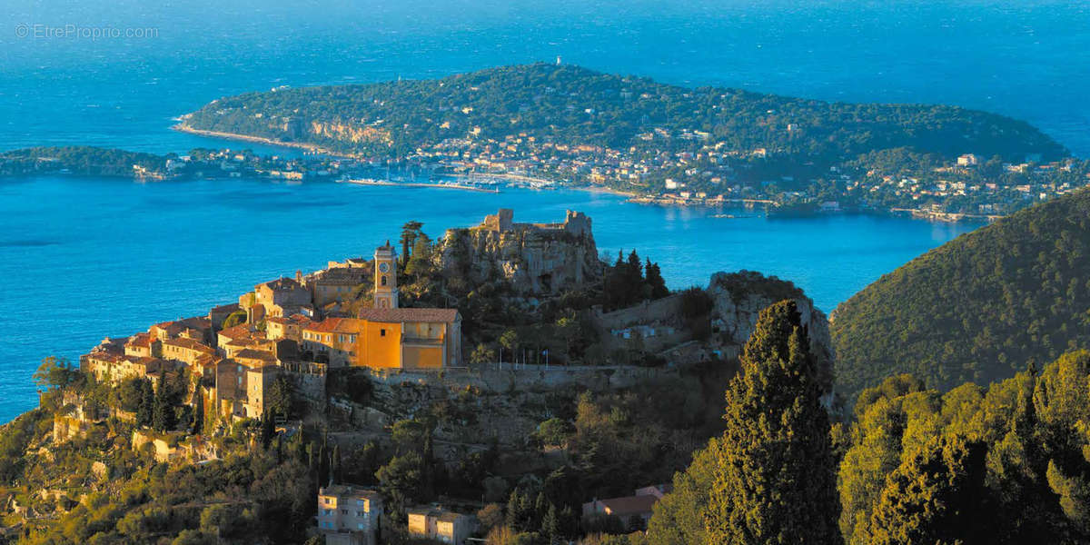 Appartement à EZE