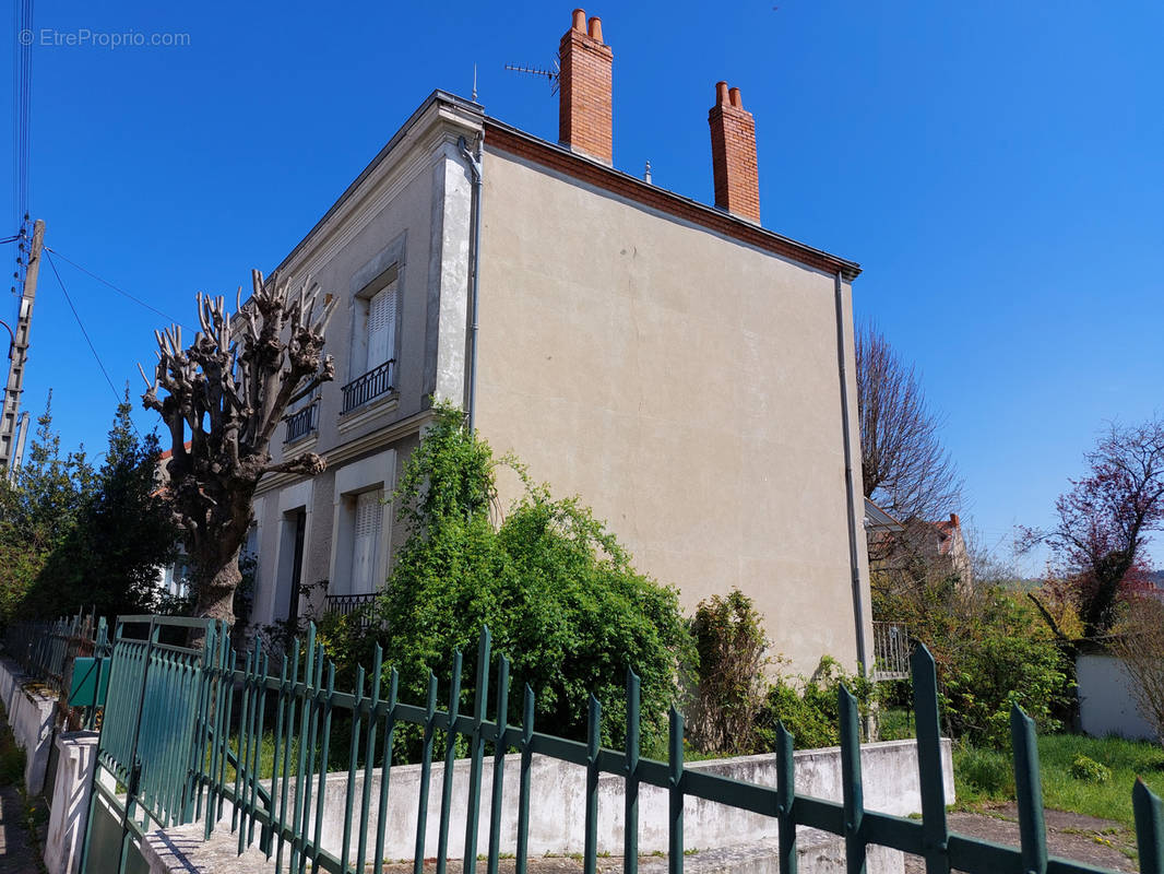 Maison à VICHY