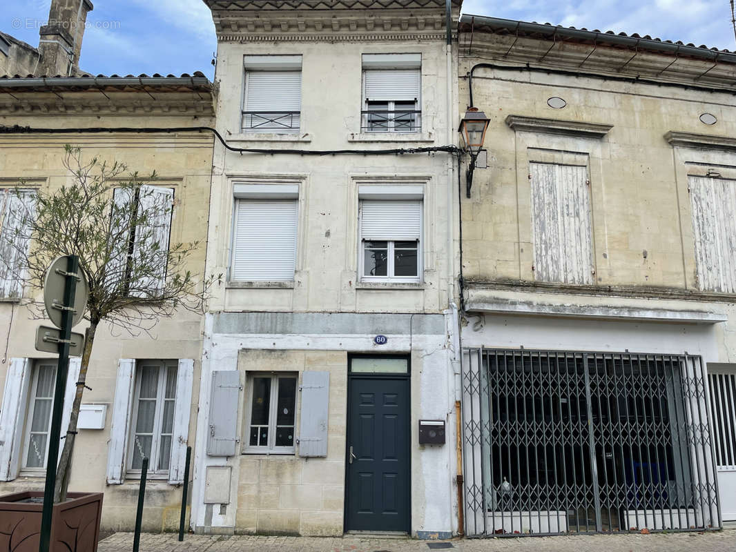 Maison à CASTILLON-LA-BATAILLE