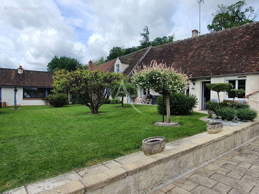 Maison à SAINT-AIGNAN