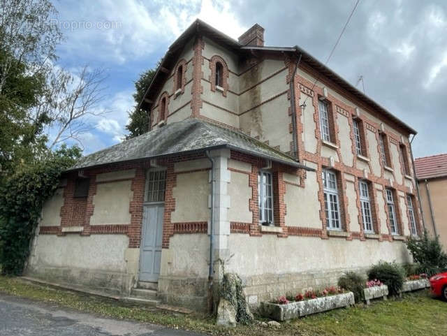 Maison à ANNAY