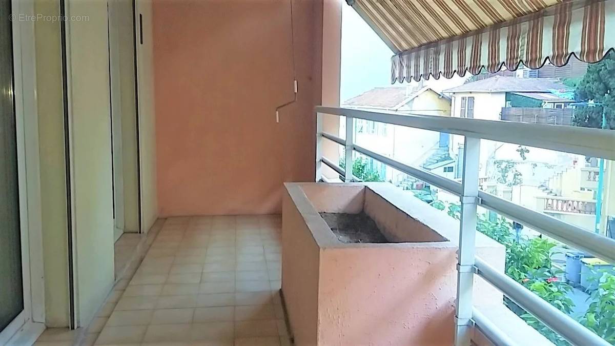 Appartement à MENTON