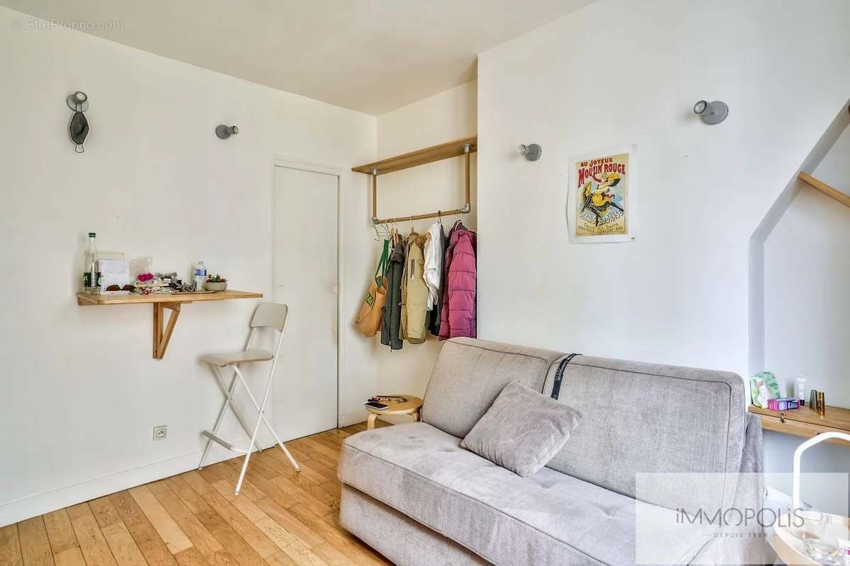 Appartement à PARIS-18E