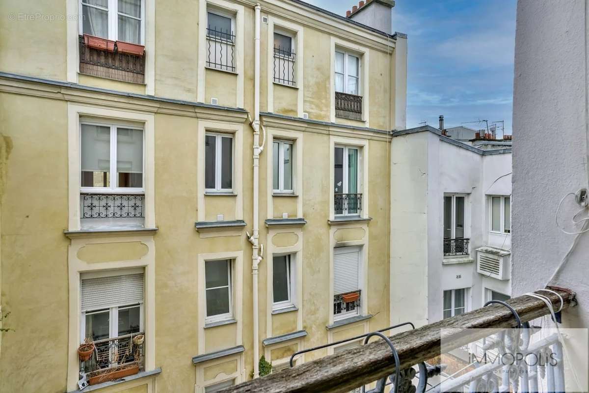 Appartement à PARIS-18E