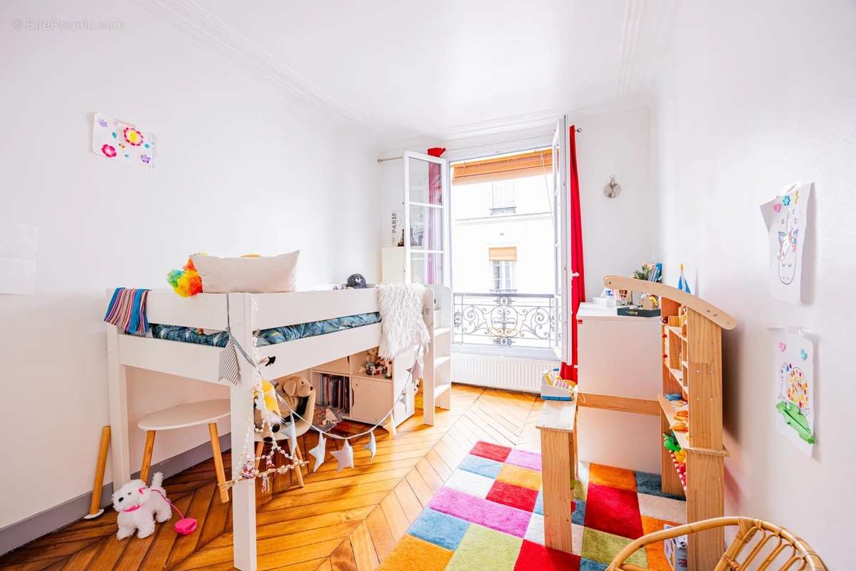 Appartement à PARIS-9E