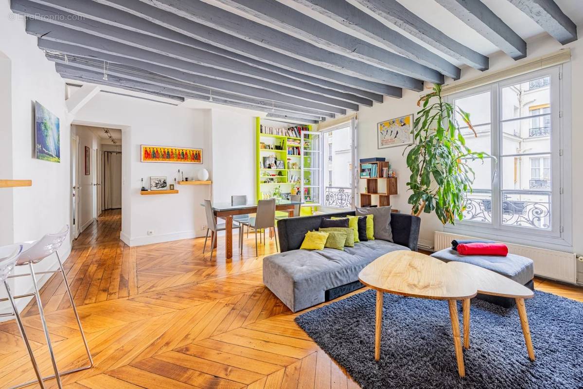 Appartement à PARIS-9E