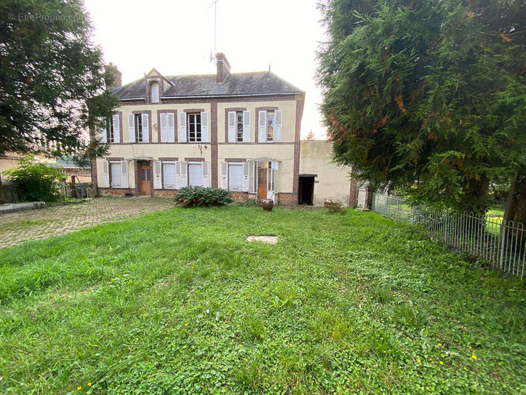 Maison à BRETONCELLES