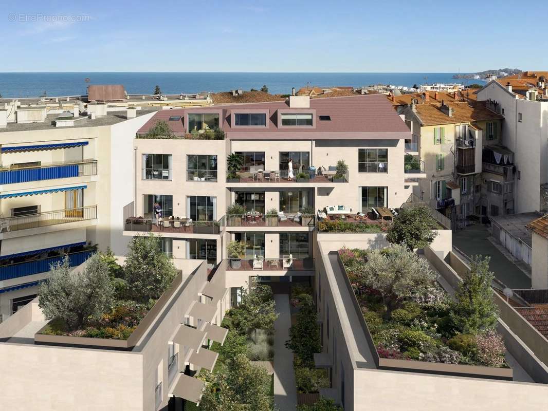 Appartement à BEAULIEU-SUR-MER