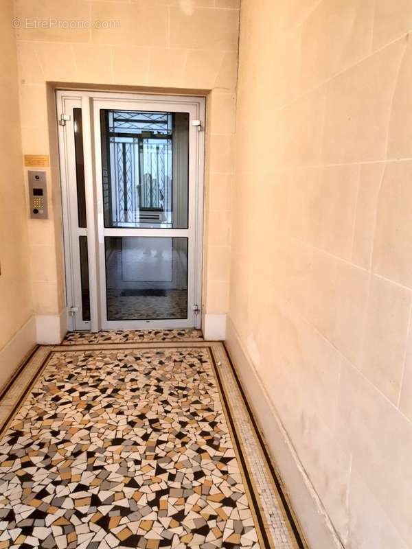 Appartement à PARIS-12E