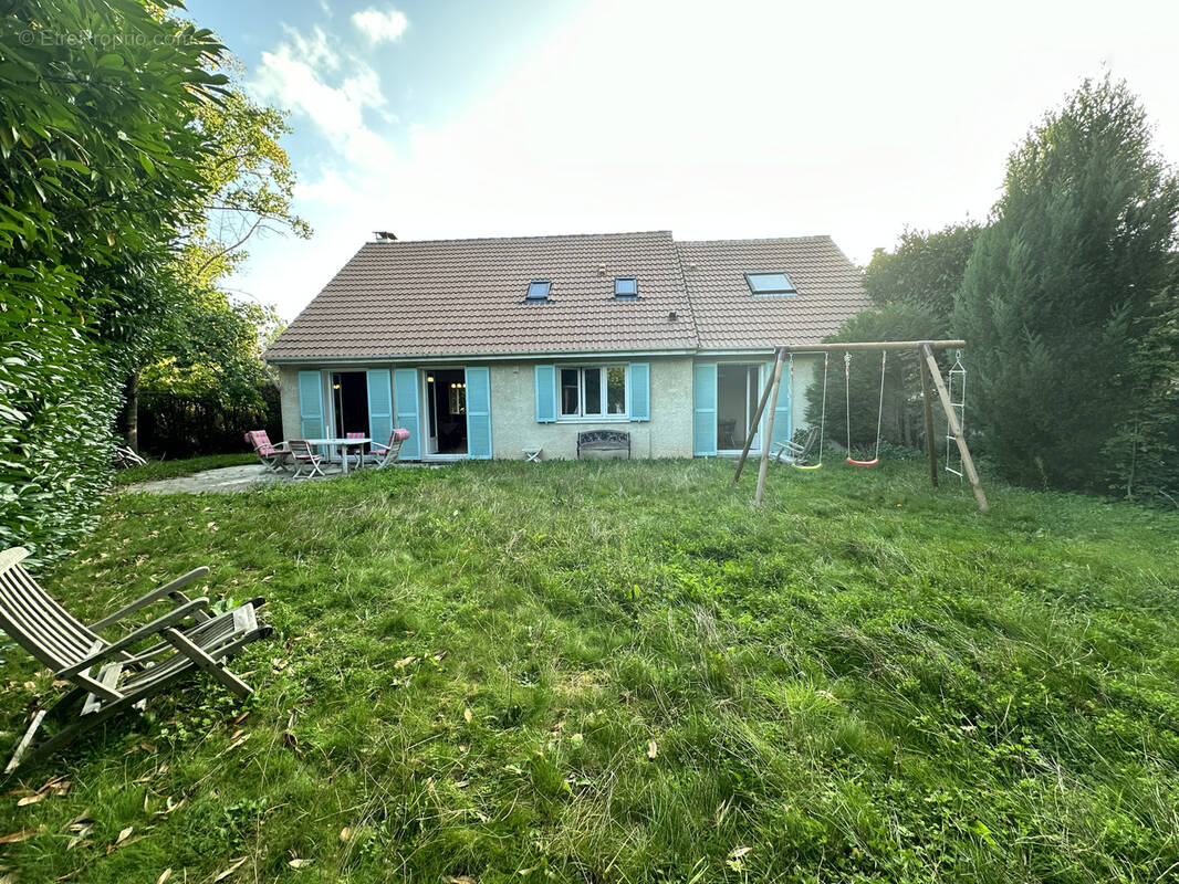 Maison à CHEVREUSE