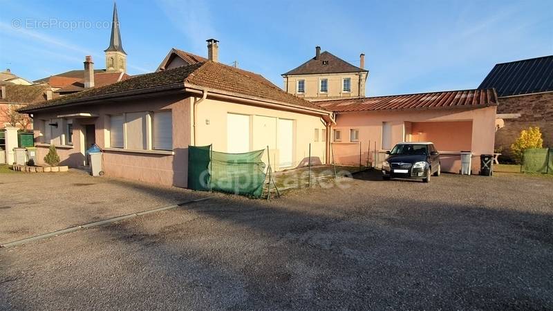 Appartement à LUXEUIL-LES-BAINS