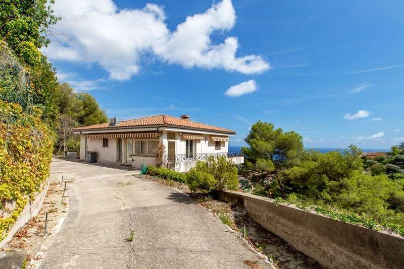 Maison à ROQUEBRUNE-CAP-MARTIN