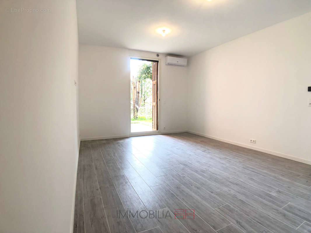 Appartement à BEAUSOLEIL