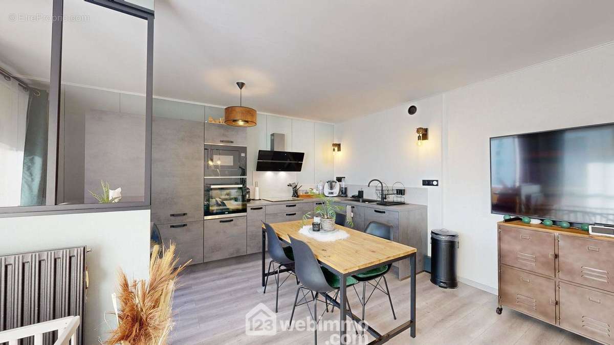 Appartement à COMPIEGNE