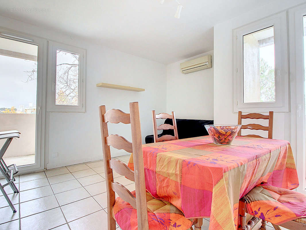 Appartement à MARSEILLE-13E