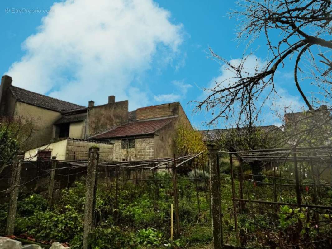 Maison à SAINT-JEAN-DE-LOSNE