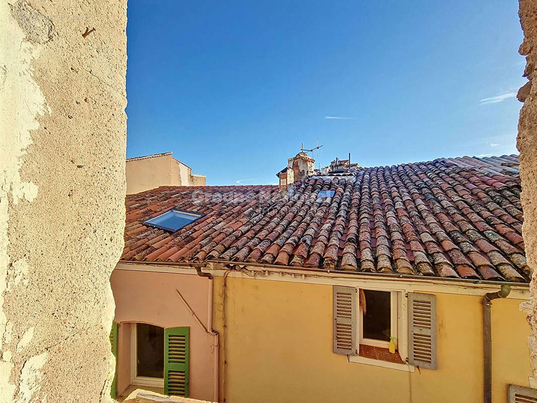 Appartement à FAYENCE