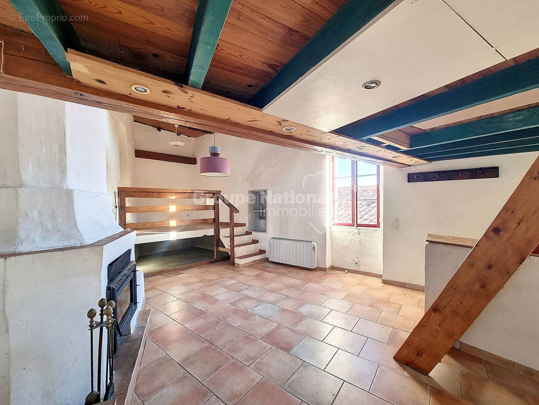 Appartement à FAYENCE