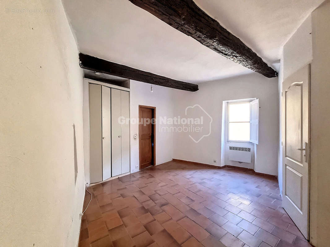 Appartement à FAYENCE