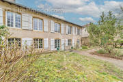 Maison à CHATEL-SAINT-GERMAIN