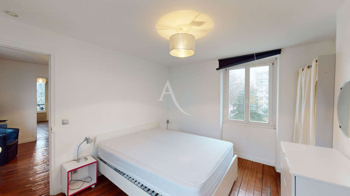 Appartement à MAISONS-ALFORT