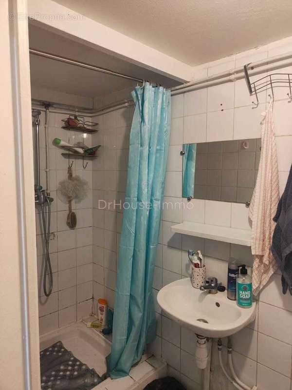 Appartement à MARSEILLE-2E