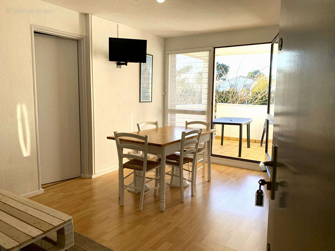 Appartement à VAUX-SUR-MER