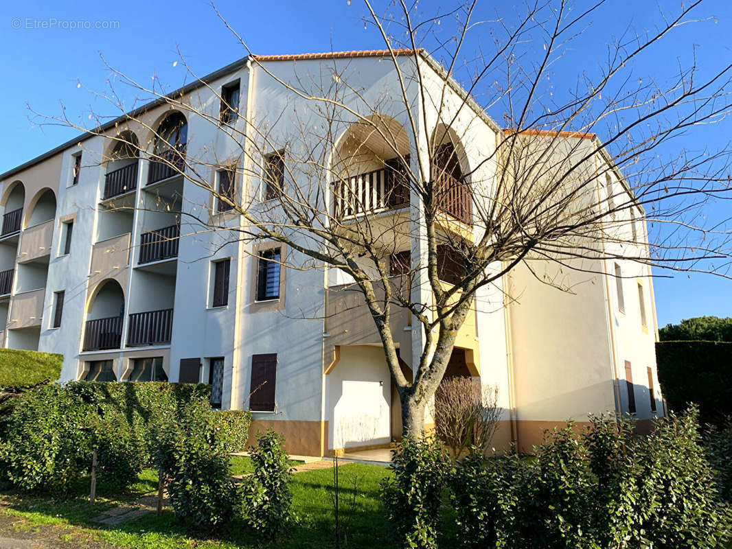 Appartement à VAUX-SUR-MER