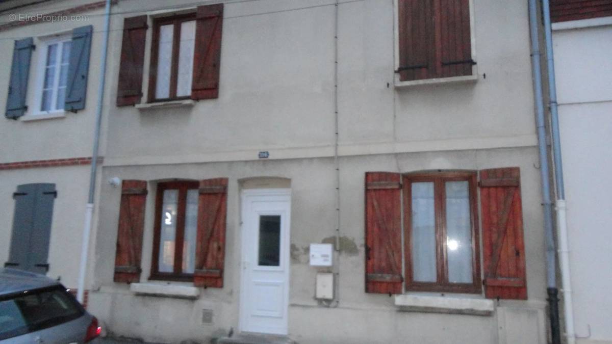 Maison à BEAUVAIS