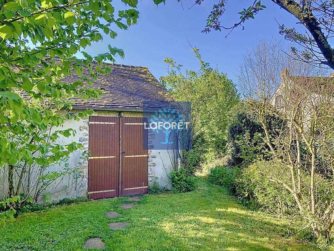 Maison à THEMERICOURT