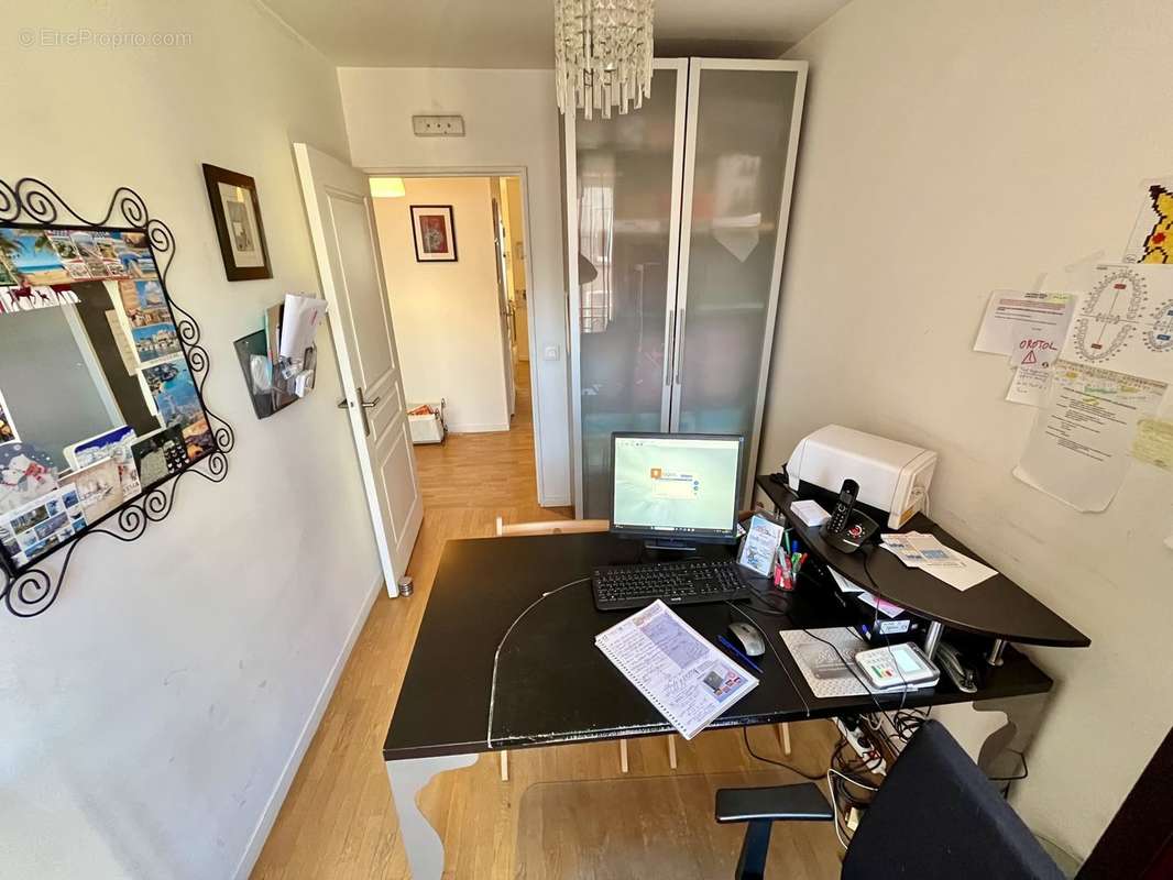 Appartement à COLOMBES