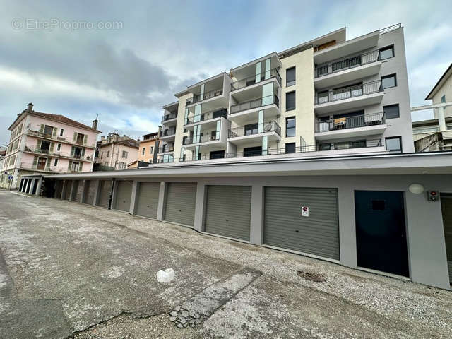 Appartement à BELLEGARDE-SUR-VALSERINE