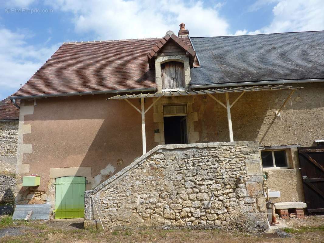 Maison à ANGLES-SUR-L&#039;ANGLIN