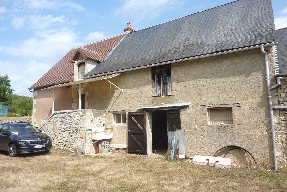 Maison à ANGLES-SUR-L&#039;ANGLIN