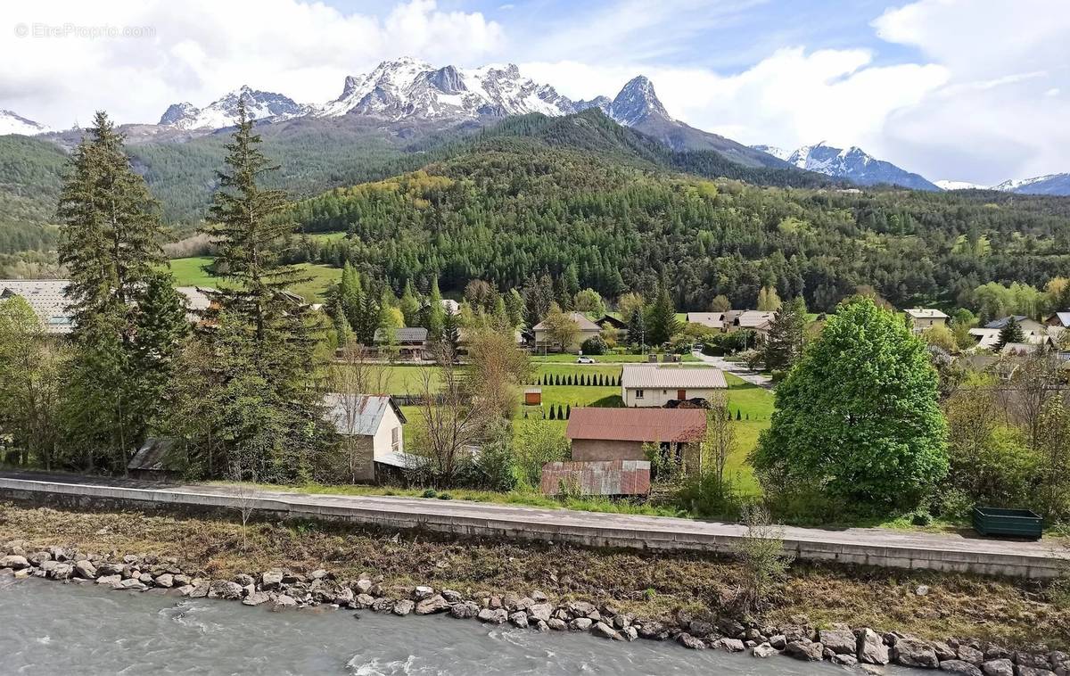 Appartement à BARCELONNETTE